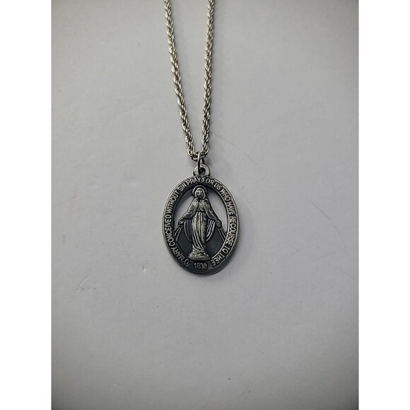 Vintage Necklace Chain Silver Tone Medal of Immaculate Conception Charm Jewelry - Picture 7 of 13